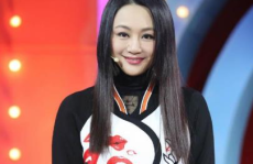 娱乐吃瓜主持人,揭秘娱乐界“吃瓜”主持人的幕后故事