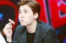 李易峰娱乐吃瓜视频,揭秘明星幕后生活片段